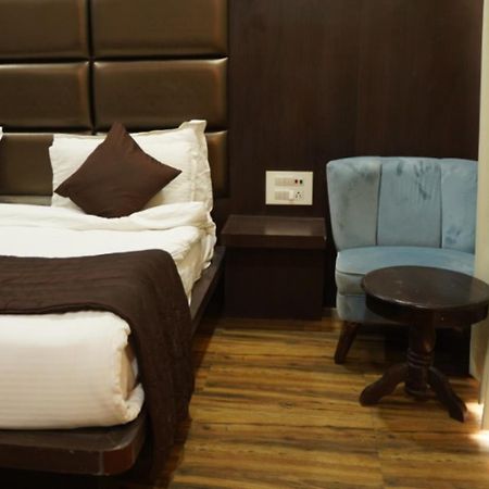Raas Mahal-Hotel In Jaipur Near Tourist Places Экстерьер фото