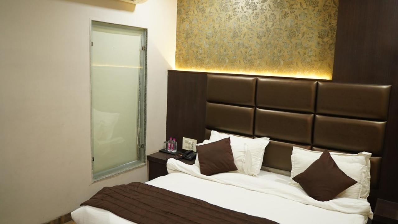 Raas Mahal-Hotel In Jaipur Near Tourist Places Экстерьер фото